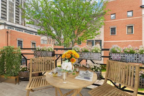 1413 Pr Ave, Chicago IL 60628-6232 exterior