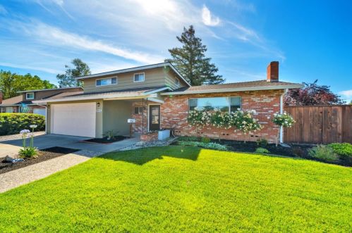 1812 Mckinley Ct, Concord, CA 94521-1315