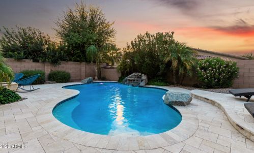 654 Bartlett Way, Chandler AZ  85248-5088 exterior