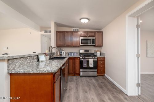 5010 25th St, Tucson AZ  85711-4935 exterior