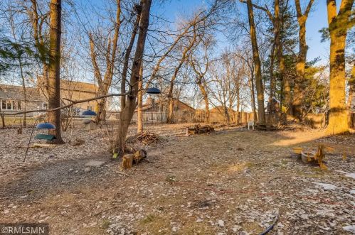 5479 Jenni Ln, Saint Paul MN 55110-5776 exterior