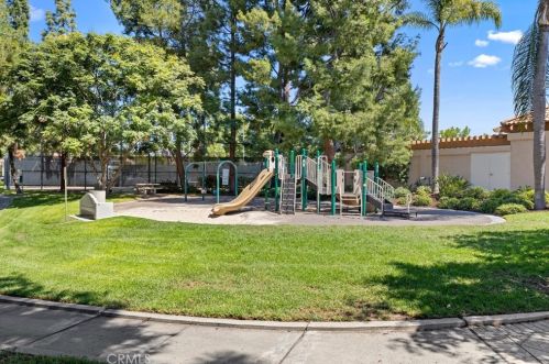 2375 Cascade, Tustin CA exterior