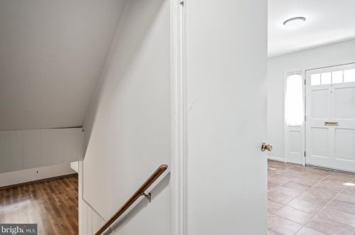 11814 Coldstream Dr, Rockville MD 20854-3620 exterior