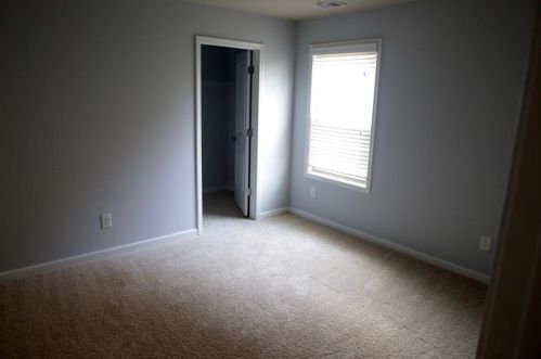 3920 Kingfisher Dr, Atlanta GA 30349-1986 exterior