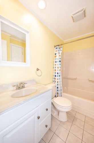 2414 Webster Ave, Pittsburgh PA 15122-3571 exterior