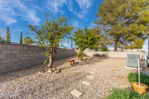 108 Mora Dr, Green Valley AZ 85614-4318 exterior