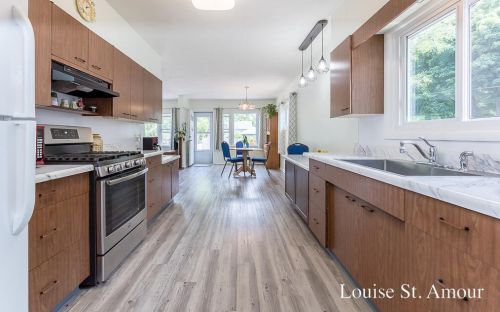 1020 Laketon Ave, Meskegon MI 49441-2969 exterior