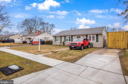 1816 Maltravers Rd, Glen Burnie, MD 21060-7419