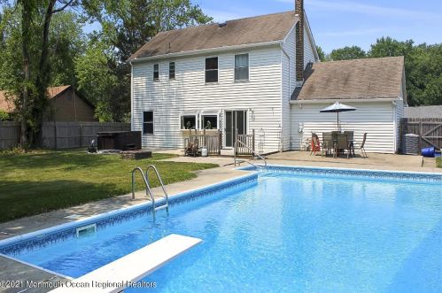 125 Andover Rd, Jackson Twp, NJ 08527-1222