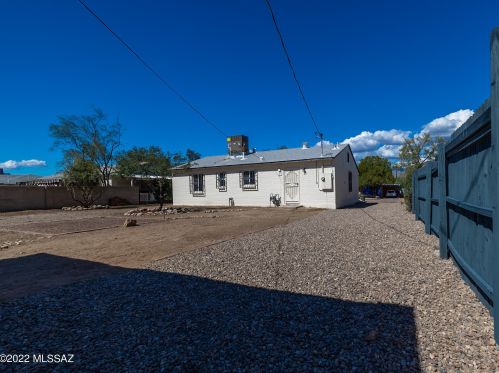 4638 6th St, Tucson AZ  85711-2908 exterior