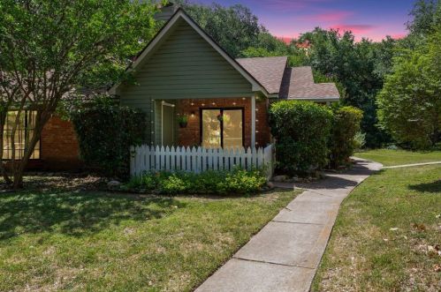 1601 Faro Dr, Austin TX 78741-3200 exterior