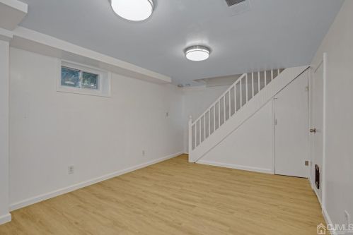 150 Newman St, Metuchen NJ exterior