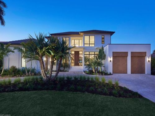 595 16 Ave, Naples FL 34117-2242 exterior