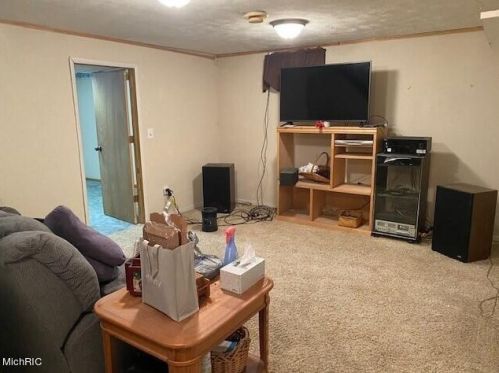 597 Creston St, Meskegon MI 49442-4167 exterior