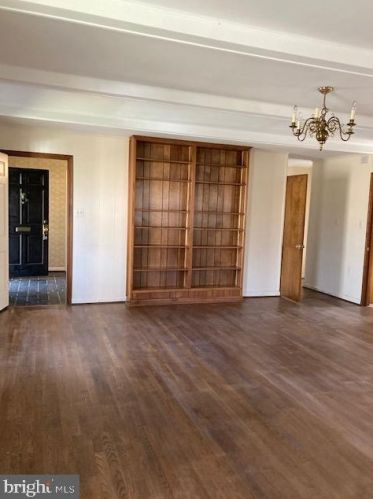 4032 40 Rd, Arlington VA 22207-4805 exterior