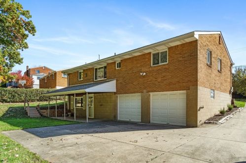 119 Minnock Dr, Pittsburgh, PA 15237-1815