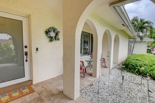 3421 26th Ct, Boca Raton, FL 33434-3431