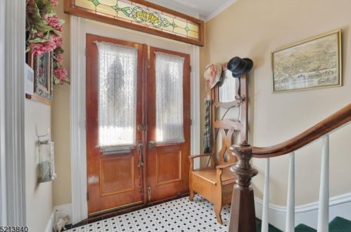 404 Moore St, Hackettstown NJ 07840-2142 exterior