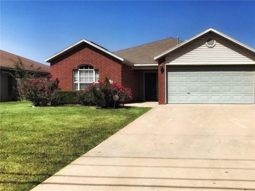 408 Hatfield Ln, Springdale, AR 72764-7110