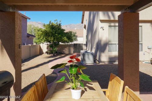 7724 Mcgee Mountain Rd, Tucson AZ 85750-7406 exterior