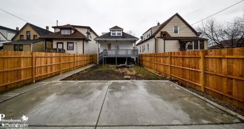 1476 72 St, Chicago IL 60619-1511 exterior