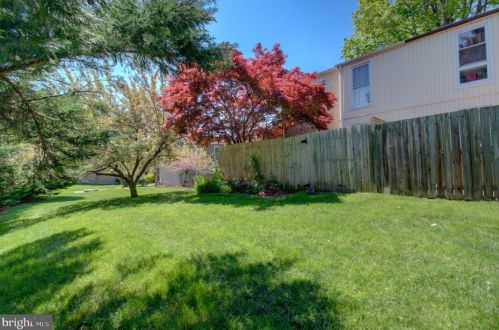 7201 Millcrest Ter, Rockville MD  20855-1243 exterior