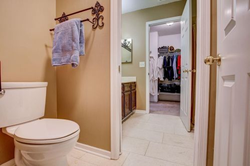 1864 Christensen Ave, Saint Paul MN 55118-2751 exterior