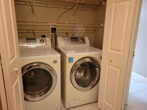 15 Locust Ave, Providence RI  02911-1514 exterior