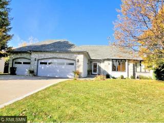 1161 Crestview Ct, Saint Paul, MN 55119-6018