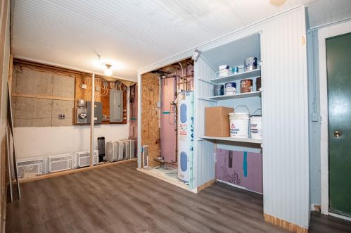 13 Bellamy Wood, Dover NH 03820-9378 exterior