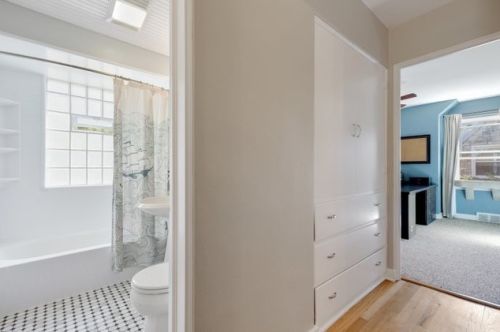 716 Cornelia St, Joliet IL exterior