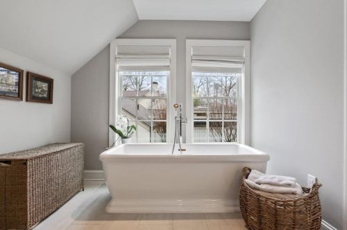 1007 Eulalia Rd, Atlanta GA 30319-1307 exterior