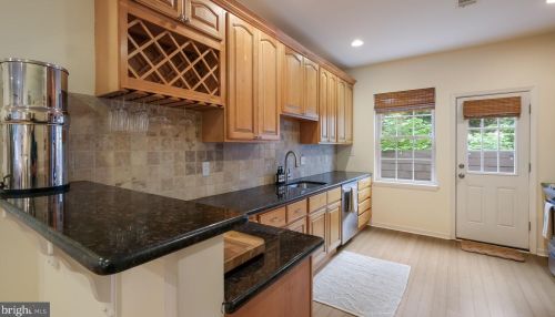 915 19 St, Philadelphia PA 19146-2638 exterior