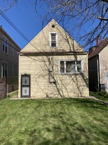 309 120th Pl, Chicago, IL 60628-6717