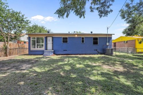 3239 Alaska Ave, Dallas TX  75216-5127 exterior