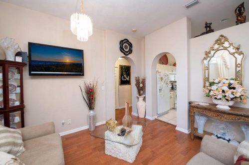 562 Nadell Ave, Fort Pierce, FL 34953-3127