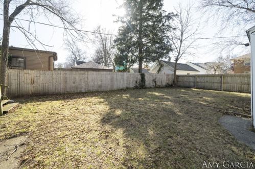 2035 Un Ave, Grand Rapids MI 49507-3218 exterior