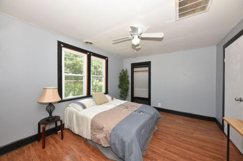 3257 Booth St, Milwaukee WI 53212-2135 exterior