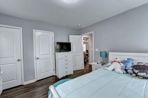 1585 Kenmore St, Atlanta GA 30311-2721 exterior