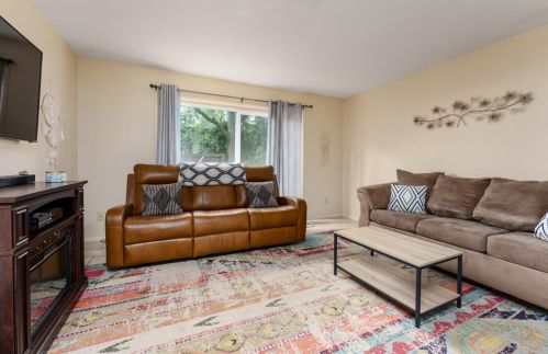 3647 Kenbrooke Ct, Kalamazoo MI 49006-5438 exterior