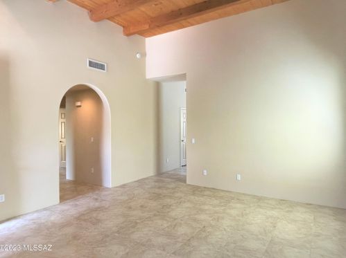 10369 Roylstons Ln, Tucson AZ  85747-5854 exterior