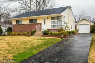 4313 Independence St, Rockville, MD 20853-3823