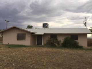 7210 3rd Ave, Phoenix AZ  85086-7258 exterior