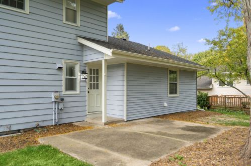 1266 Fellows St, Saint Charles IL  60174-3701 exterior