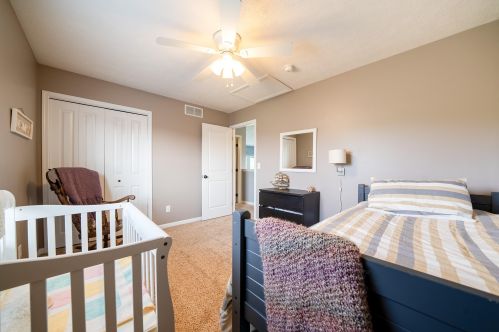 6308 Norfolk Dr, Meskegon MI 49444-7894 exterior