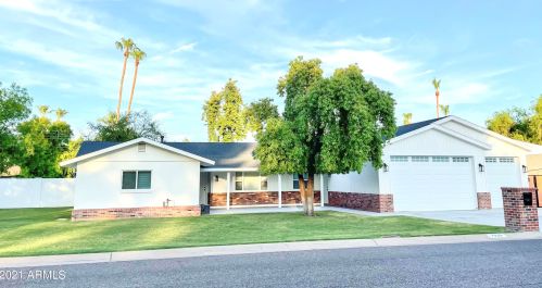 7833 13th Ave, Phoenix, AZ 85021-7121