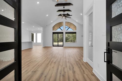 11317 Majestic Dr, Montgomery TX 77316-9662 exterior