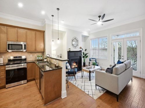 218 Marion St, Atlanta, GA 30307-0035