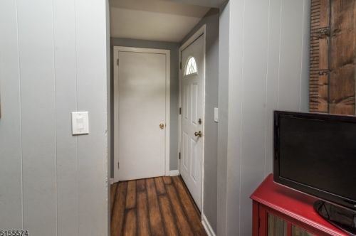 319 Hawthorne Ave, Paterson, NJ 07506-1203