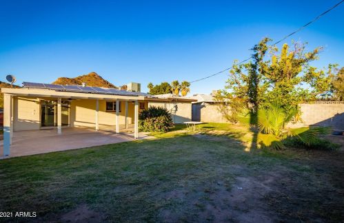 1427 El Camino Dr, Phoenix AZ 85051-4626 exterior